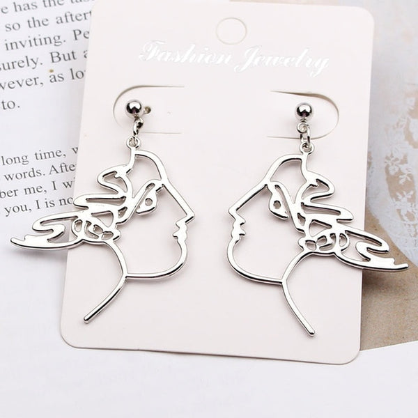 Punk Style Face Drop Earrings For Women Retro Abstract Hollow out Statement Hand Metal Fashion Dangle Earring Jewelry New