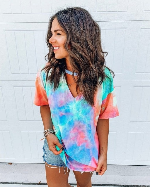 Summer New Tie-dye Printed V-neck Short-sleeved T-shirt Ladies Tops 2020 Designer Womens Loose Casual Tee Shirts Large Sizes 3XL